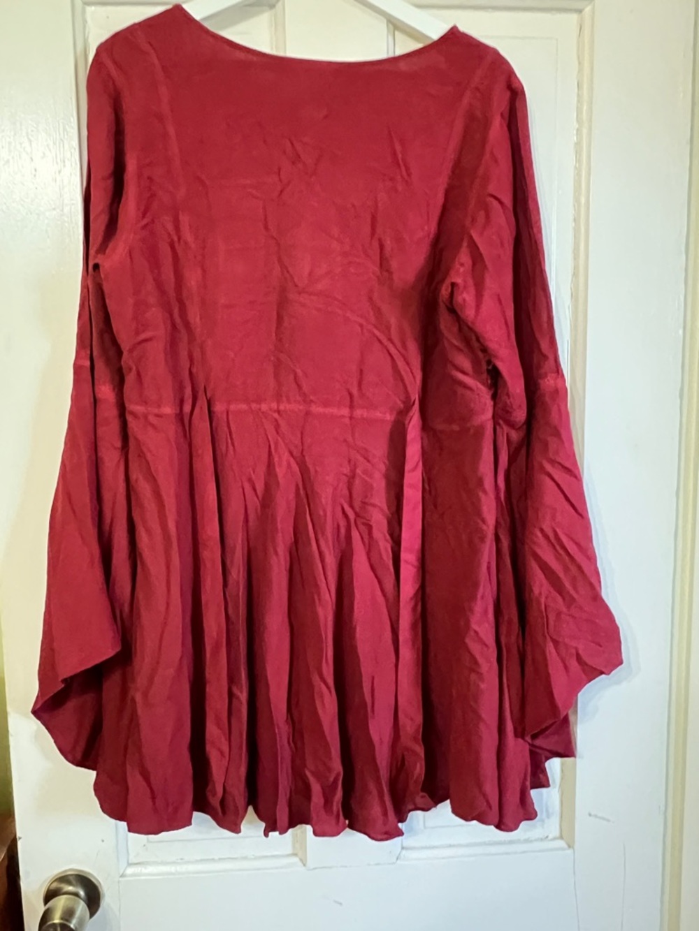 Lace-Up Scoop Neck Tunic Top in Deep Red - Picture 2 of 9